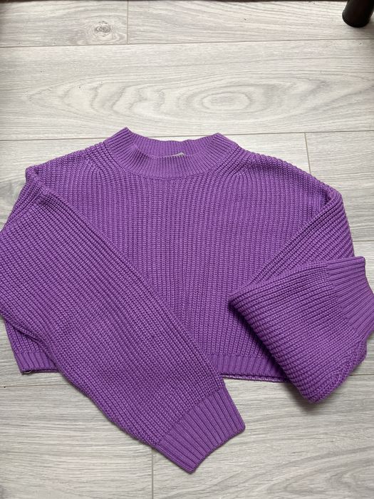 Стильний укорочений светр