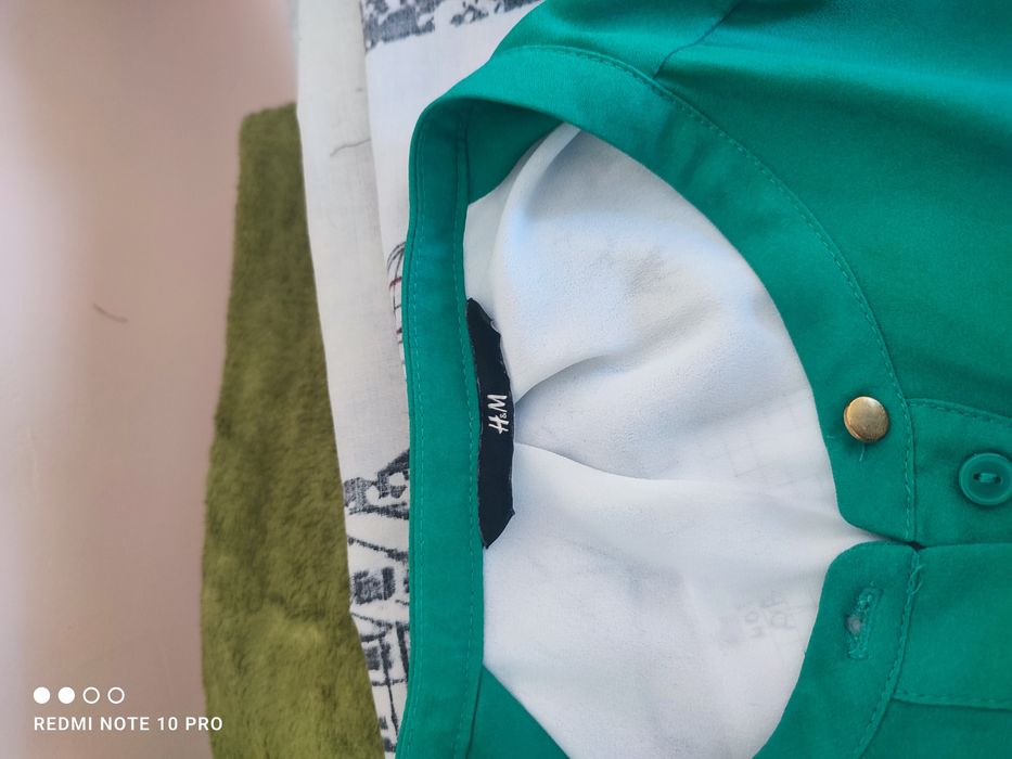 Блузка шифонова з довгими рукавами