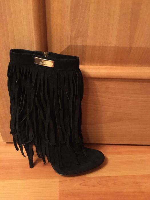 Женские полусапожки