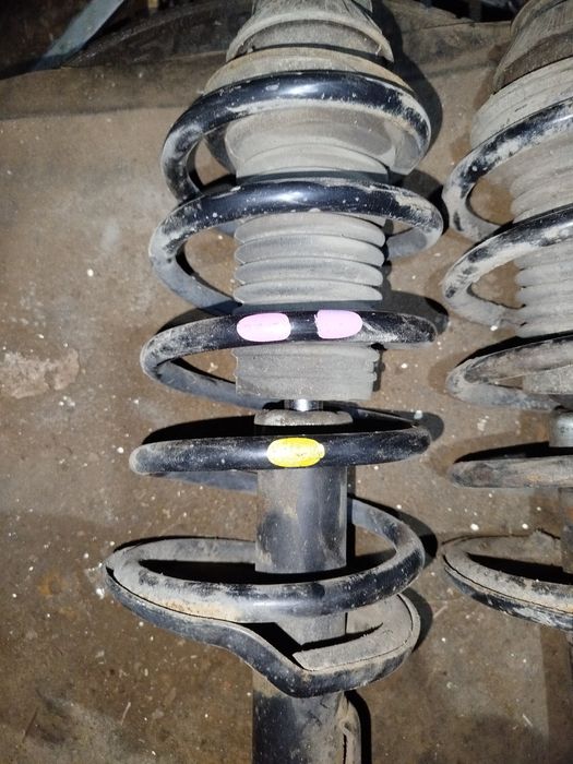 Шевроле Авео.продам пружини