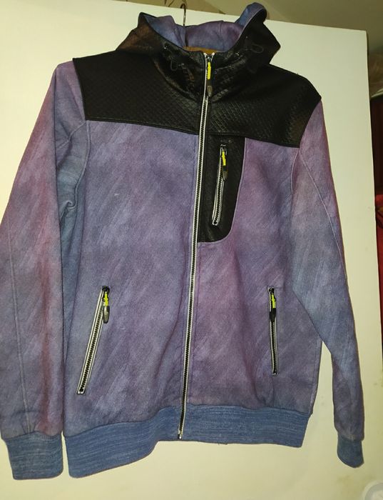 Стильний худі розміру XL