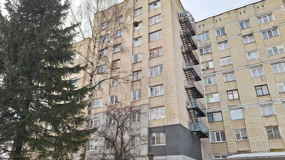 Продам кімнату в гуртожитку. Льонокомбінатівська, 15.