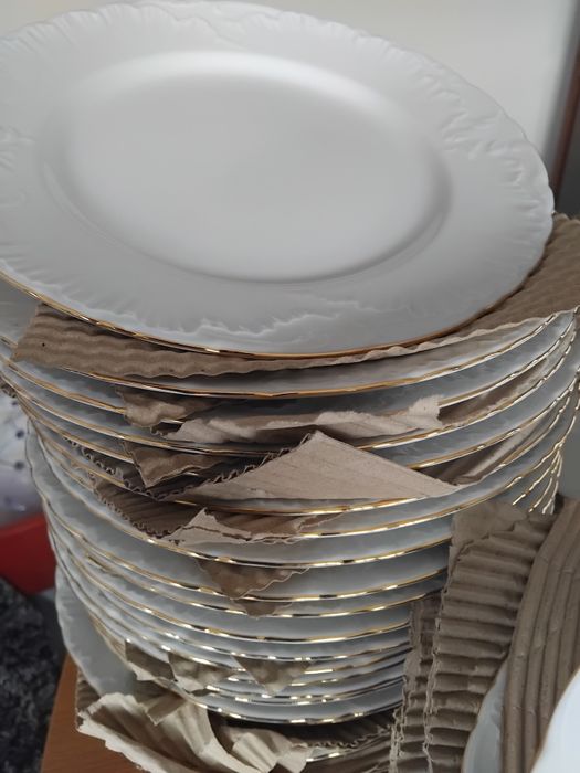 Conjunto jantar para 12 pessoas