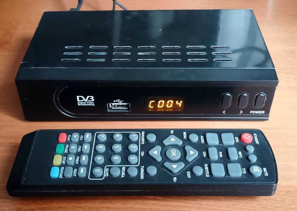 Супутнікові та T2 пристаки з підтримкою Wi-Fi, IPTV, YouTube