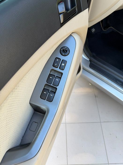 KIA optima  2012