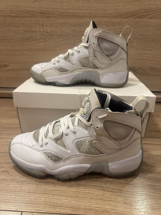 Jordan Jumpman Two Trey