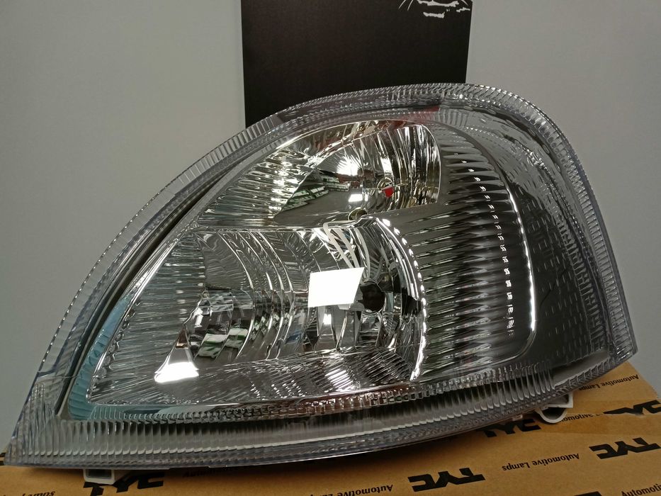 Renault Master,Movano 03- Lampa/Reflektor przód lewy.> PROMOCJA !!!