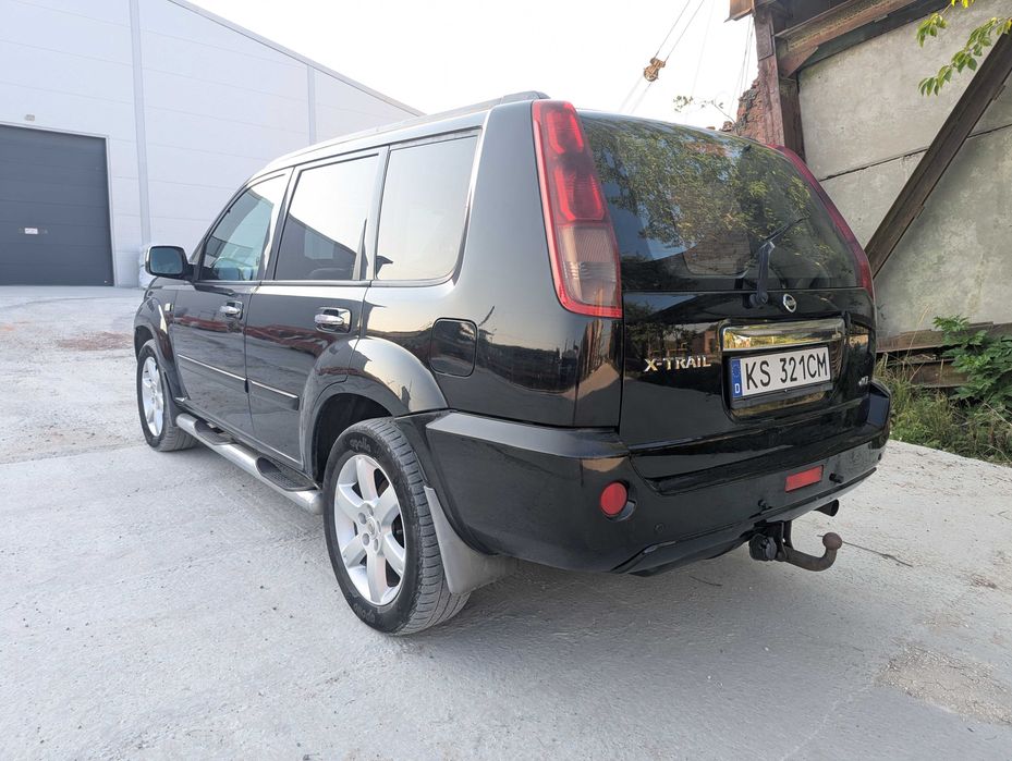 Ніссан Х-Трейл 2.2 дизель Nissan X-Trail 2.2 DCI на ЗСУ