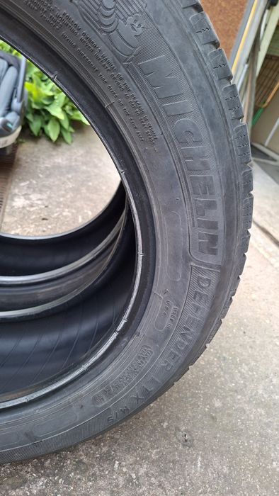 2 opony całoroczne Michelin Defender LTX  225/55 R17 101H