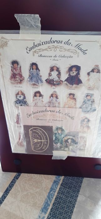 Expositor de Bonecas