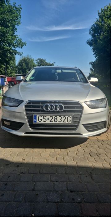 Wynajem Busa Mercedes Vito Long, uslugi transportowe autami osobowymi