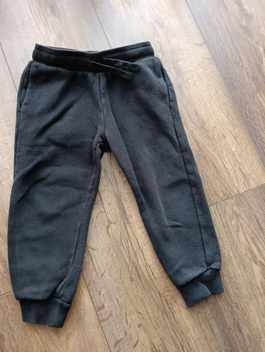 Spodnie dresowe chłopięce rozm. 98 H&m