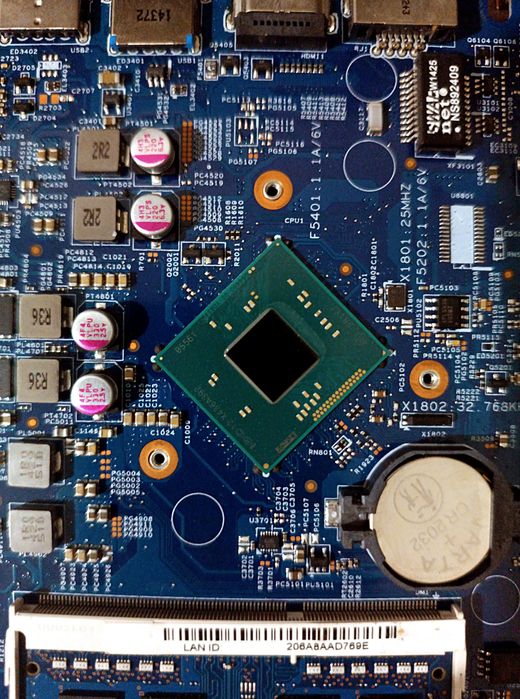 Ноут Acer ES1 512 series (не вмикається)