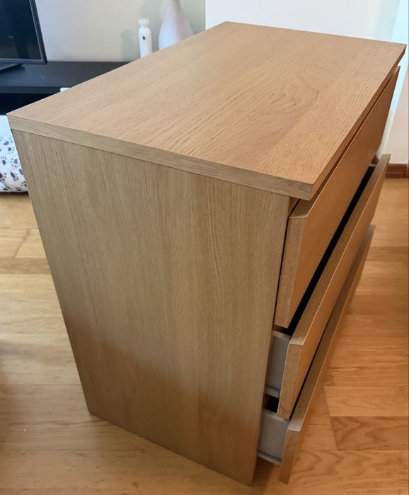 Ofereço comodo Ikea