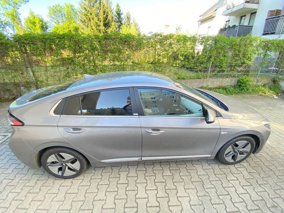 Hyundai Ioniq Platinum Exclusive