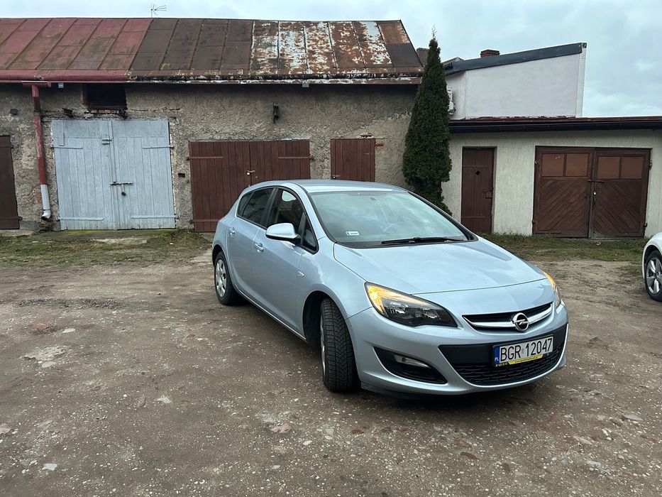 Opel Astra Opel Astra J | Pierwszy właściciel | Niski przebieg | Serwisowa