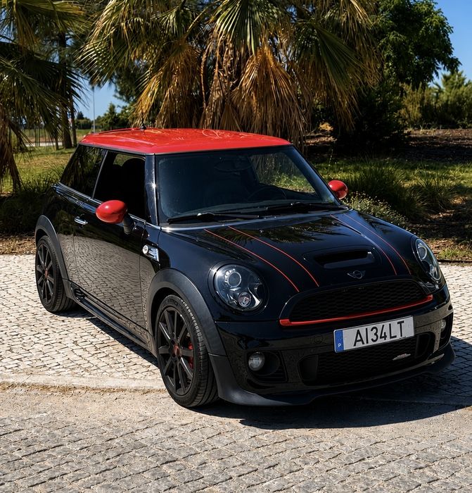 MINI John Cooper Works R56 - 211 hp
