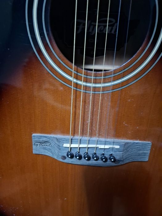 Gitara Akustyczna Flycat C200 Lity Cedr