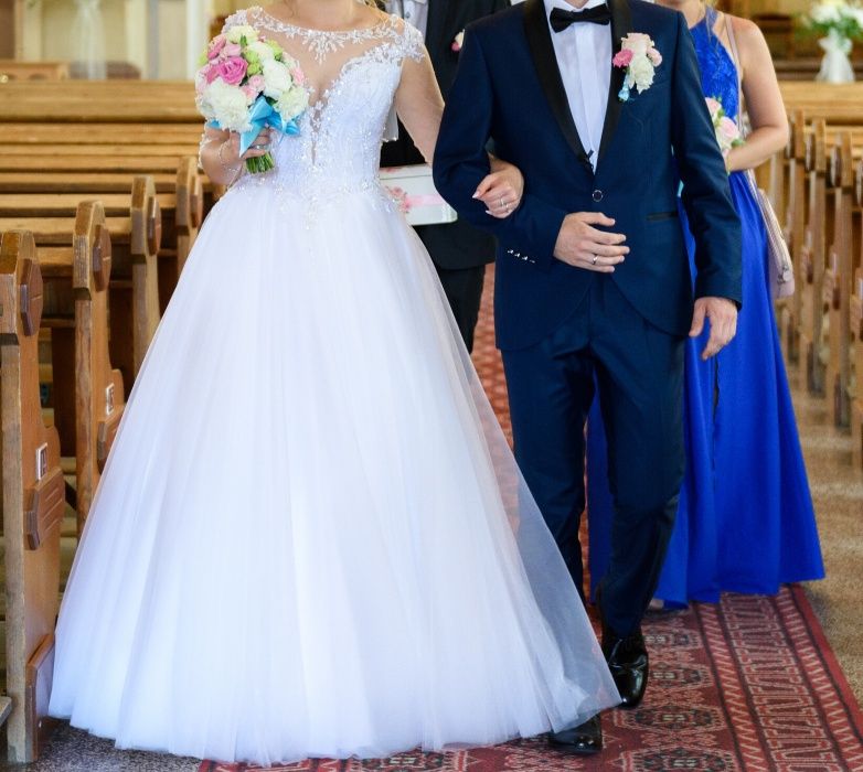 Suknia ślubna Revelance Bridal