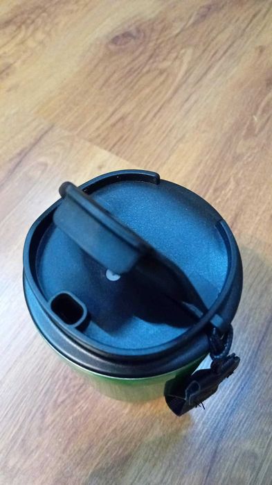 Kubek termiczny zielony 550 ml