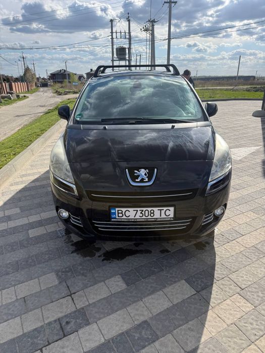 Продам peugeot 5008