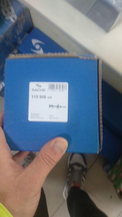 Амортизатори передні спрінтер