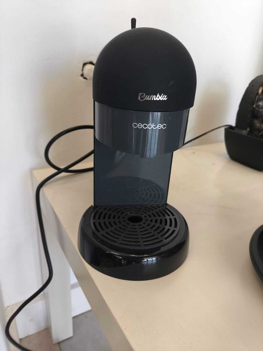 Máquina de café Cumbia Capricciosa Black