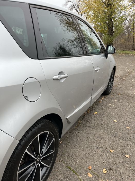 Renault Scenic 1.2 Turbo