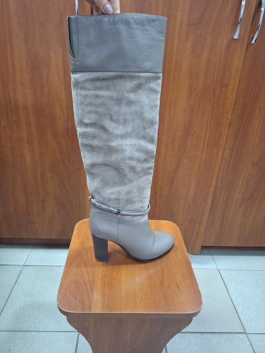 Жіноче зимове взуття