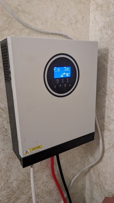 Гібридний інвертор 24в 3000ват