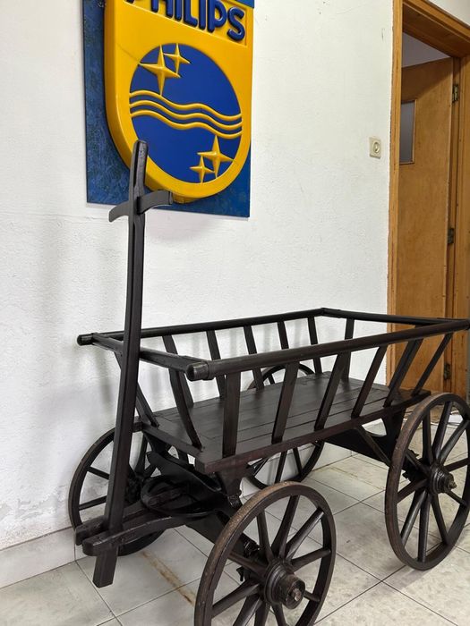 Carroca antiga em bom estado