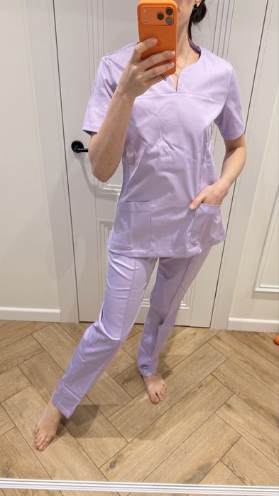 Медичний костюм жіночий