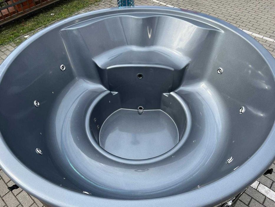 Balia bania ogrodowa spa jacuzzi hydromasaż aeromasaż gorąca beczka