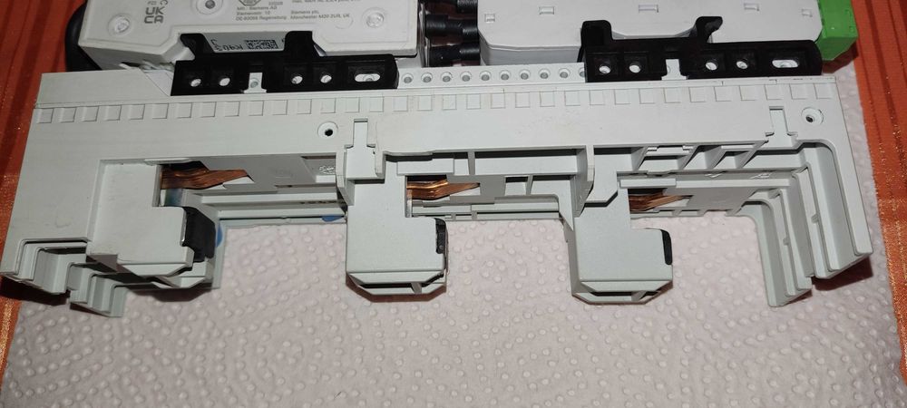 VAL-CP-MOSO 60-3C-FM - Ograniczniki przepięć typu 2 C63A 5SY8363-7