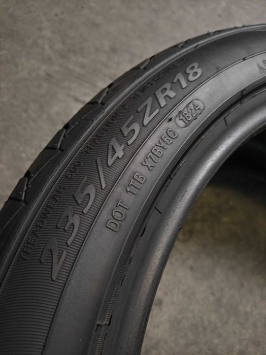 R18 235 45 шини всесезонні з Американця хороший стан