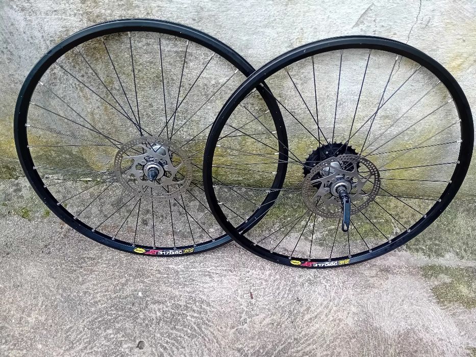 Rodas 26 MAVIC DEORE  semi-novas