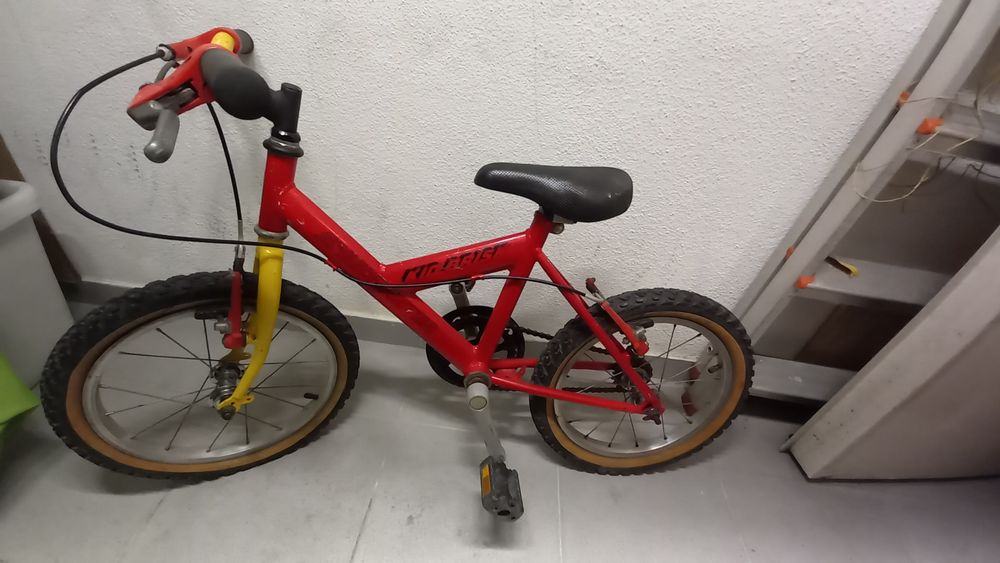 Bicicleta criança - roda 16" - > 5anos