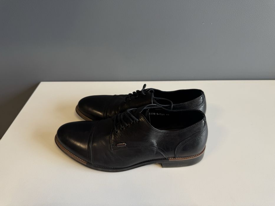 Шкіряні туфлі estro 39-40р