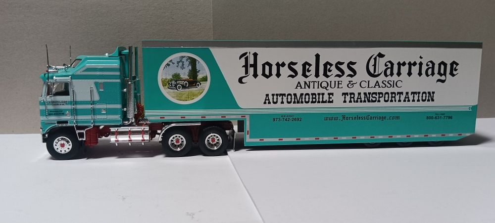 Camião Kenworth K100 1/43