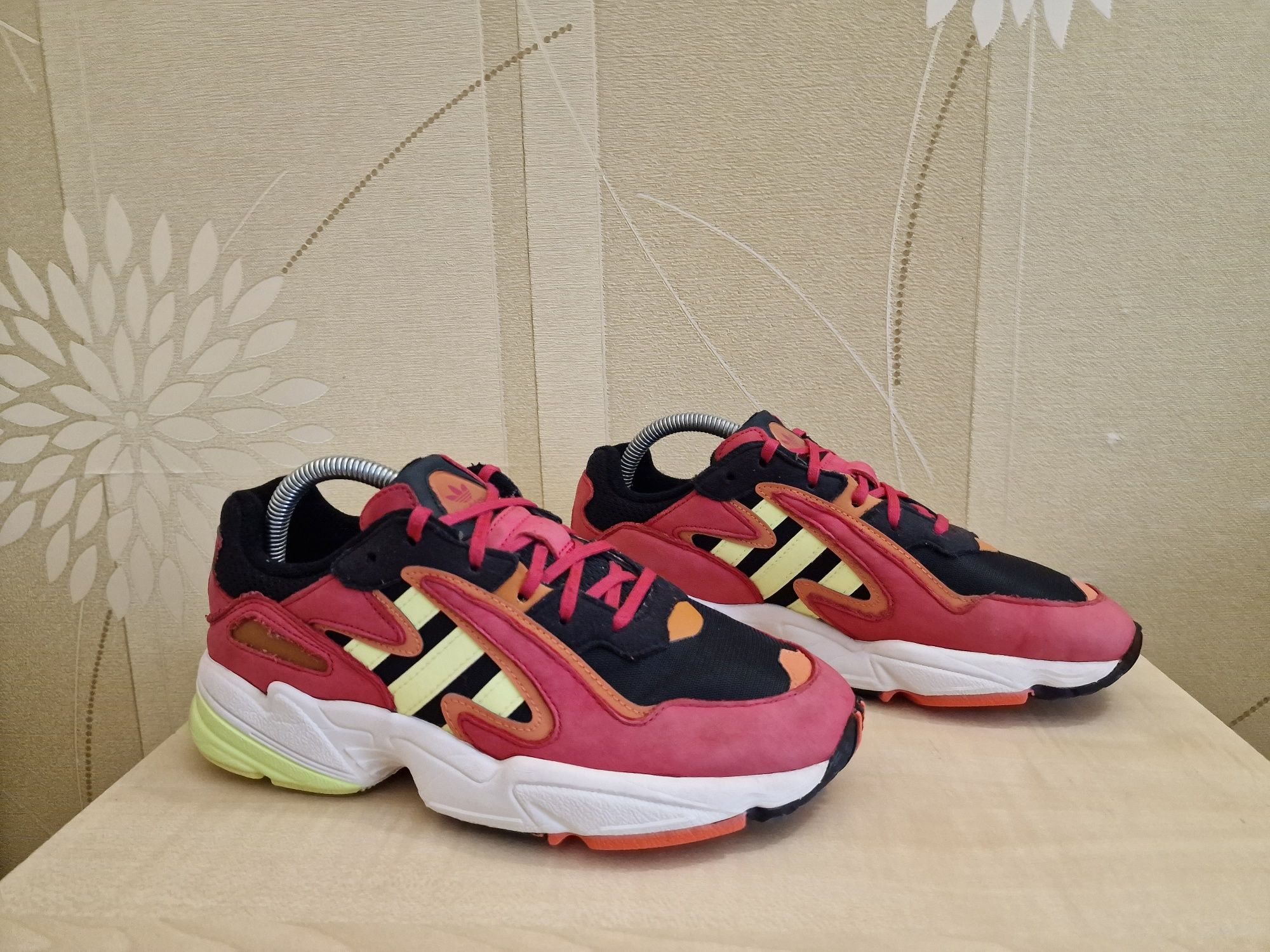 Yung store 2 adidas