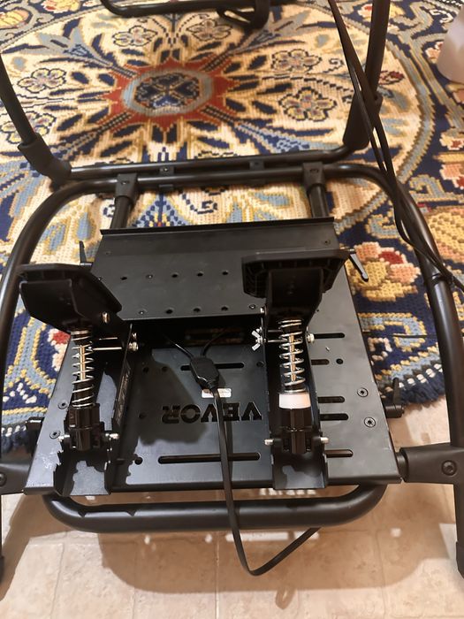 Cockpit VEVOR para Sim Racing com Banco – Suporte para Volante, Caixa de Velocidades e Pedais