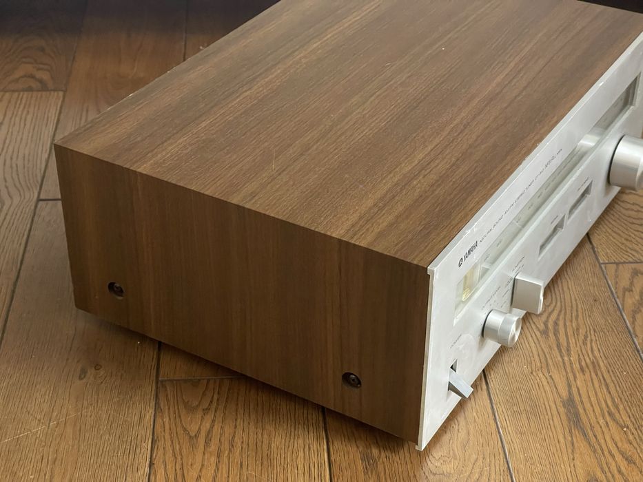 Yamaha ct-610 tuner radiowy z wbudowana fabrycznie antema