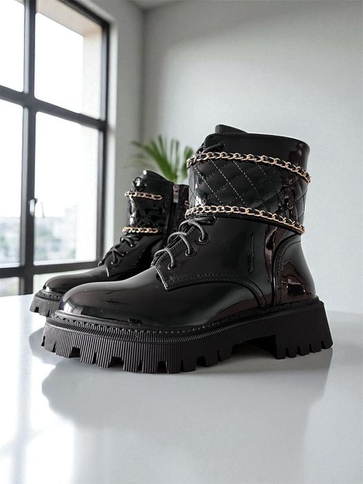 40 Sklep Nowe botki damskie lakierowane trapery SE227-1