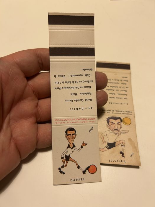Vitória de Guimarães 1961 cromos da bola caricaturas