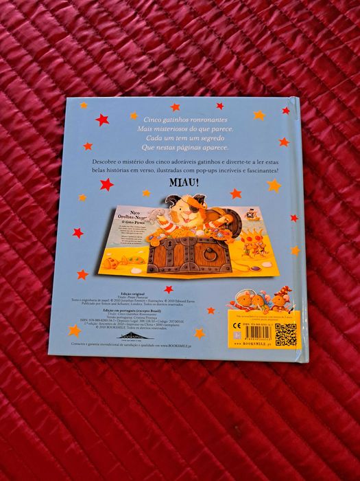 Cinco gatinhos ronronantes - pop-up