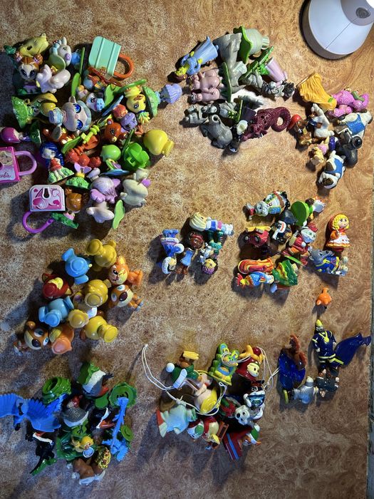 Киндер сюрприз .