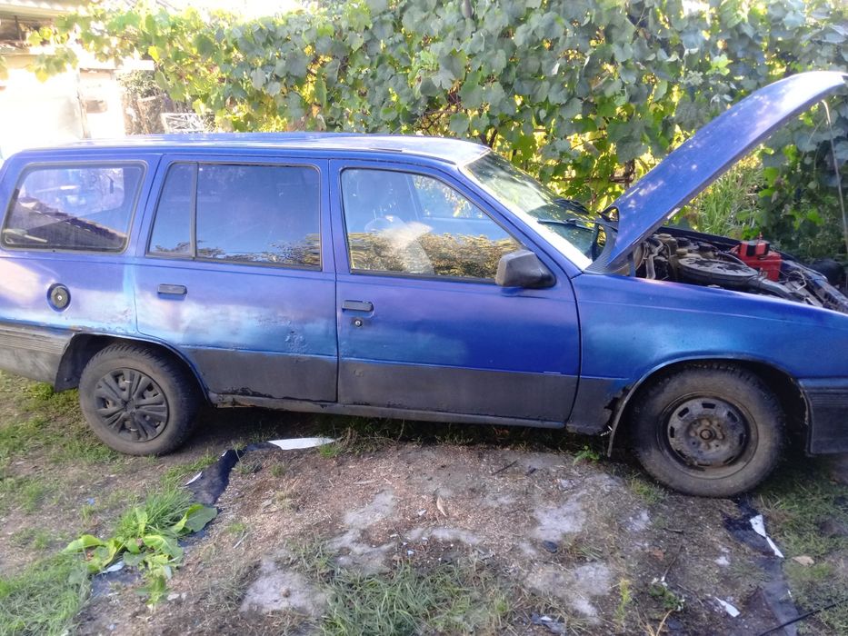 авто Опель Кадет