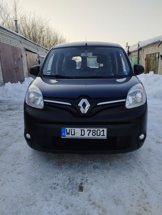 Легкові автомобілі і іх реклама