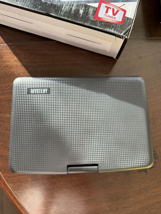 Портативний DVD плейєр Mystery Home