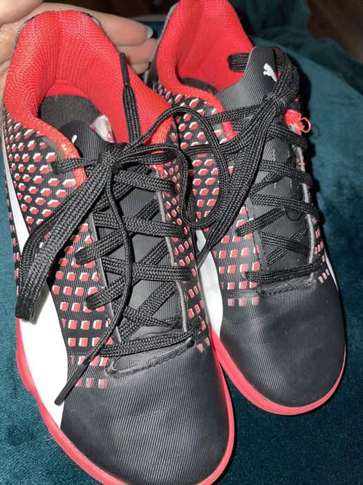 Buty halowe puma dziecięce 33